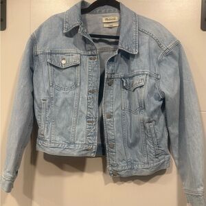 Madewell Light Wash Boxy Crop Denim Jacket - Size Medium